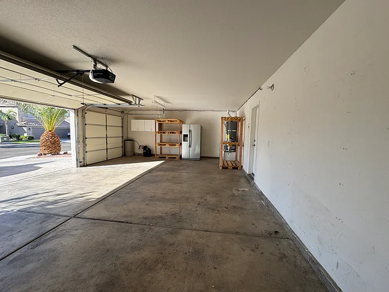 2883 Cordillera Dr — Photo 34
