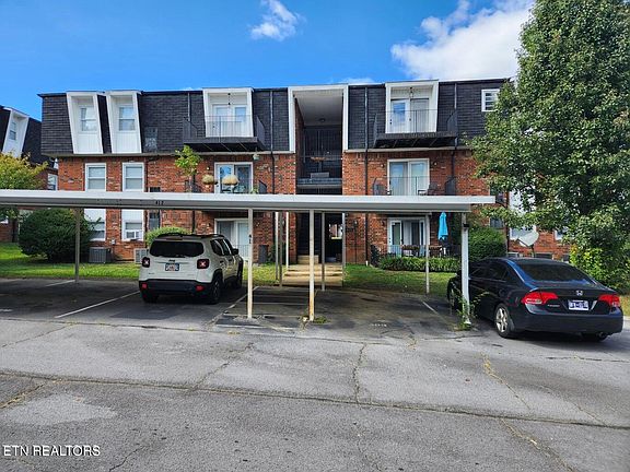 4th image of 1625 Woodrow Dr APT 402