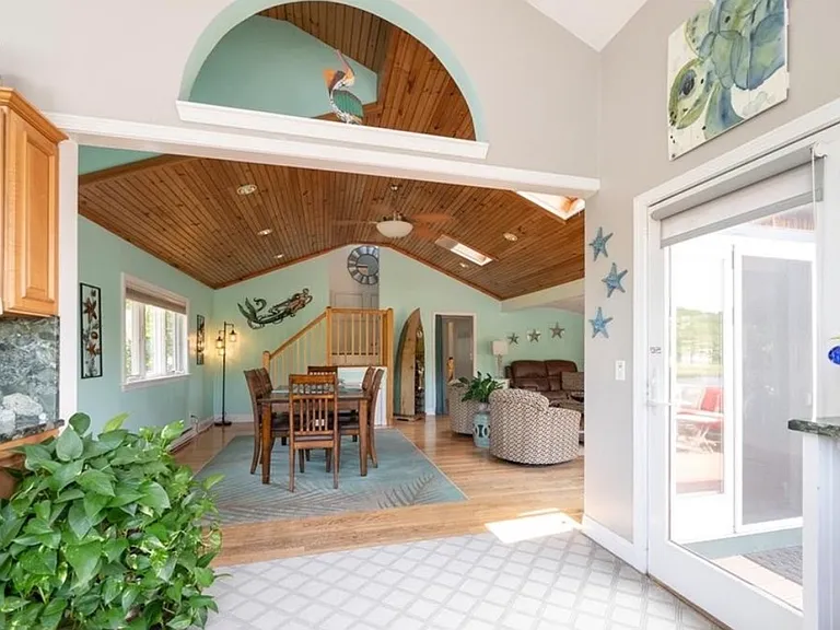23 Wilson Dr — Photo 12