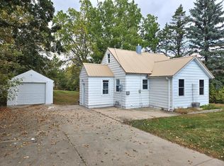 1008 Meadowlark Dr SW, Alexandria, MN 56308
