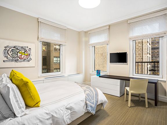 5th image of 470 Park Ave APT 12D