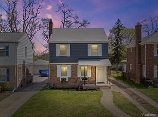 16900 Strathmoor St, Detroit, MI 48235