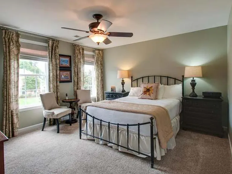 1515 Red Oak Dr — Photo 14
