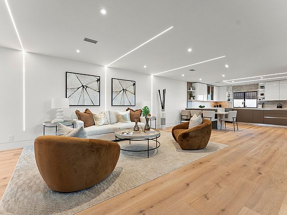 4th image of 1690-1692 S Ocean Boulevard