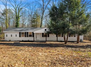 217 Greenbriar Dr, Simpsonville, SC 29680