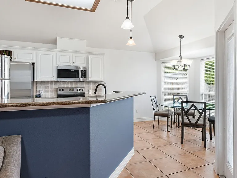 3029 Turkey Hollow Ct — Photo 9