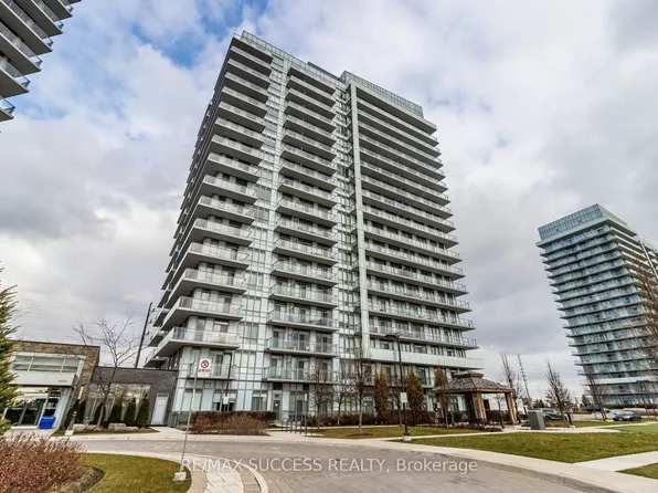 4655 Glen Erin Dr #Penthouse 01, Mississauga, ON L5M 0Z1