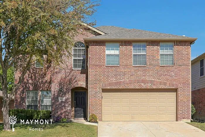 4 bed, 2.5 bath, 2640 sqft, $2,295 — Photo 1