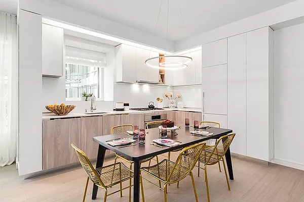 Rented by MOTION New York | media 6