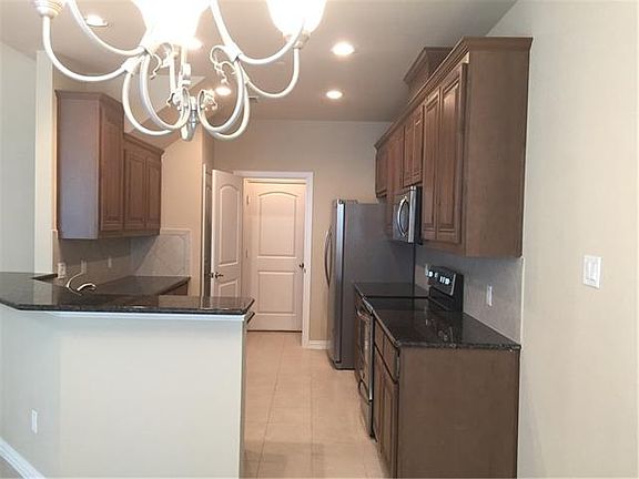 2nd image of 146 Barrington Ln