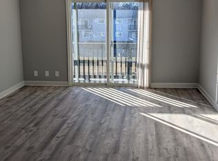 6008 Barton St #D, Shawnee, KS 66203