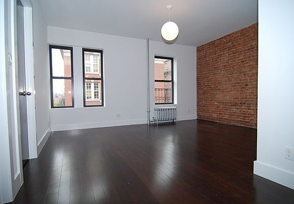 3rd image of 624 W 182nd St APT 4B