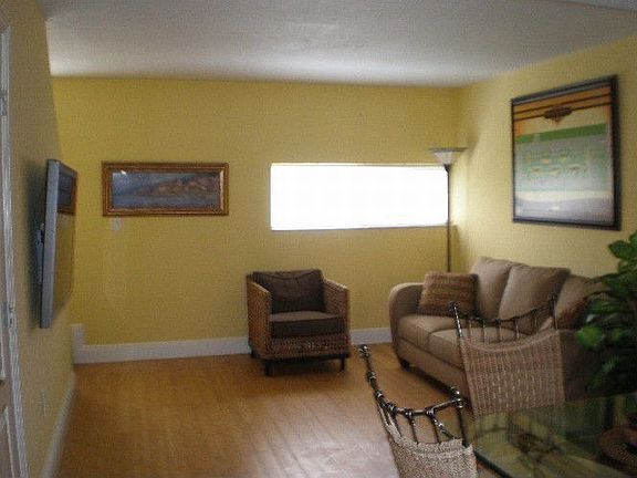 5th image of 14872 NE 6th Ave APT 5G