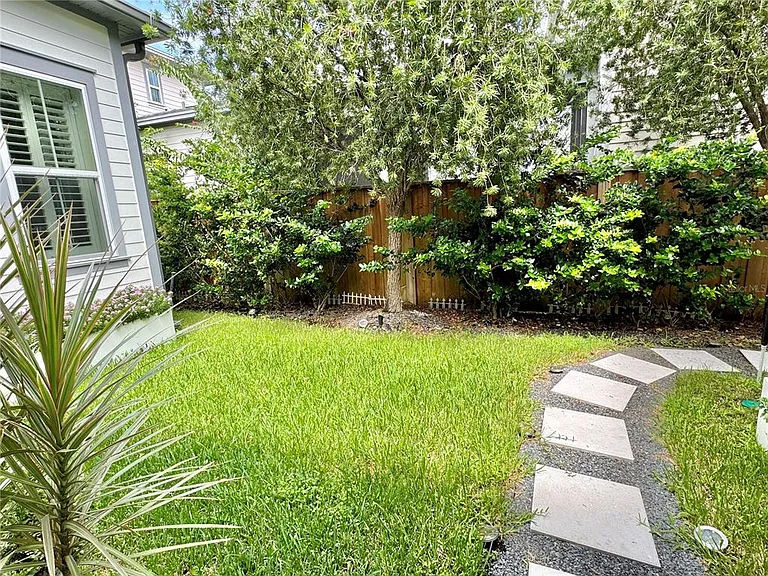 13416 Beebe Aly — Photo 34