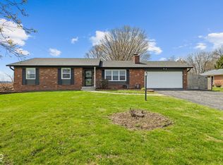 1154 Mullinix Rd, Greenwood, IN 46143