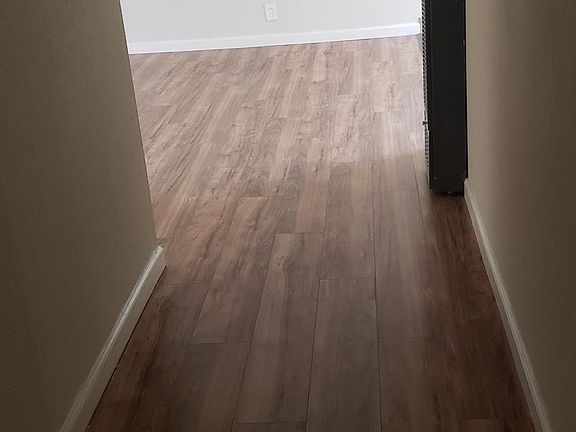5th image of 4029 Will Rogers Dr APT 4