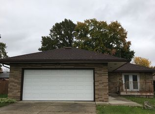 4831 Southwood Dr, Brooklyn, OH