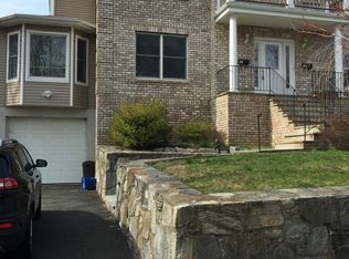 9 Young Pl, Tuckahoe, NY 10707