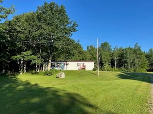 493 Townhouse Rd, Kenduskeag, ME 04450