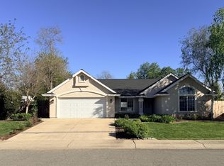4365 Heather Ridge Ln, Redding, CA 96001