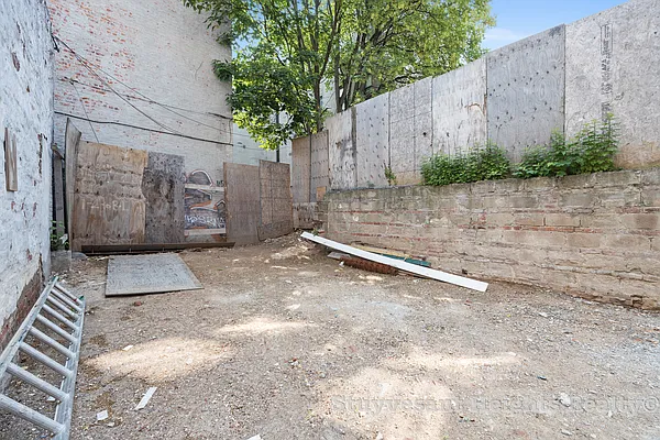 Rented by Stuyvesant Heights Realty Corp | media 22