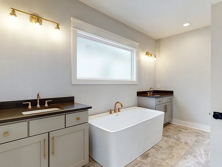 4806 Illinois Ave — Photo 12