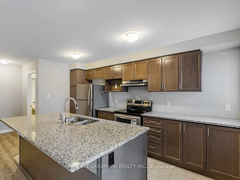 146 Stork St — Photo 13