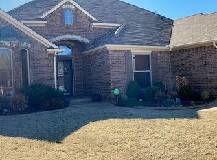 9204 SW 27th St, Oklahoma City, OK 73128