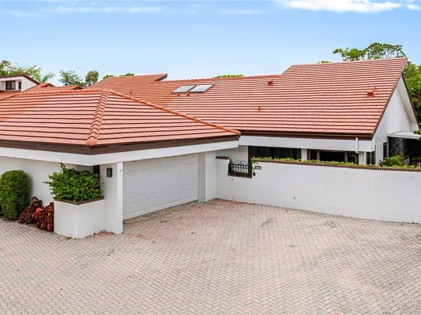 5424 Harbour Castle Dr, Fort Myers, FL 33907