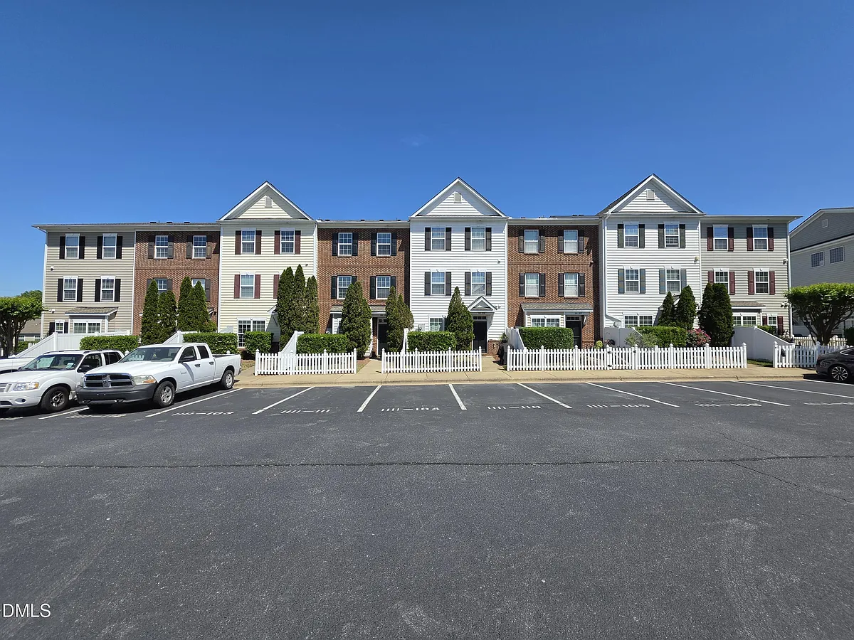 Building Photo - 1111 Consortium Dr #103