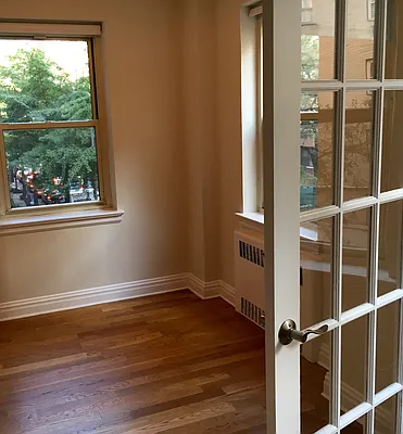 Rented by Stonehenge NYC LLC | media 17