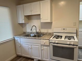 1013 E Elk Ave #1015, Glendale, CA 91205