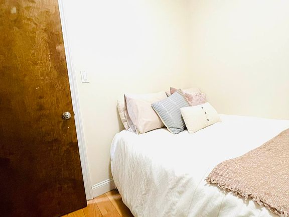 5th image of 171 W 83rd St APT 4B