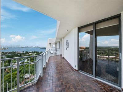 1000 Quayside Ter #Ts-11, Miami, FL, 33138