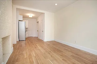 Rented by Weinstein Realty Group