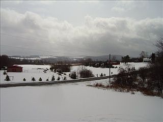 3rd image of 2973 Vanzandt Hollow Rd