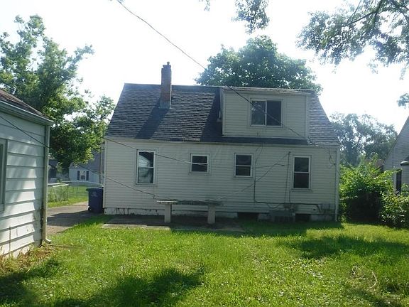 5th image of 2485 Lexington Ave