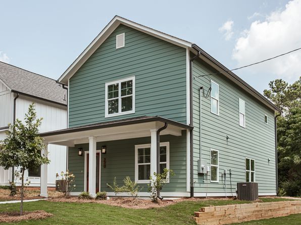 220 Lake St