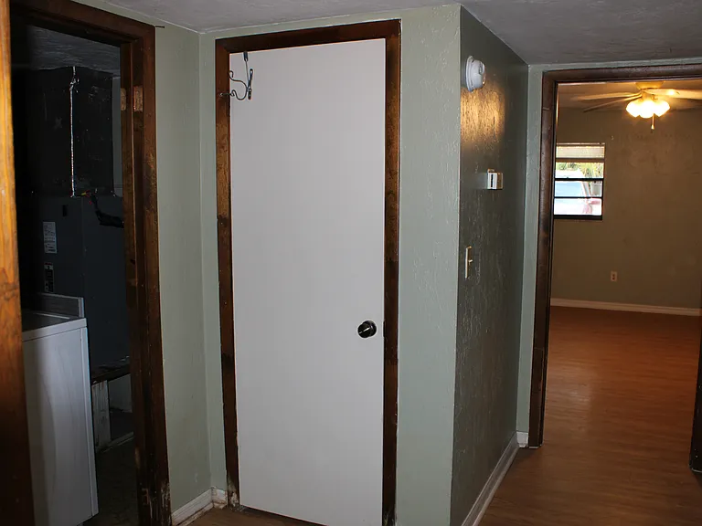 821 NW 13th St #9 — Photo 38