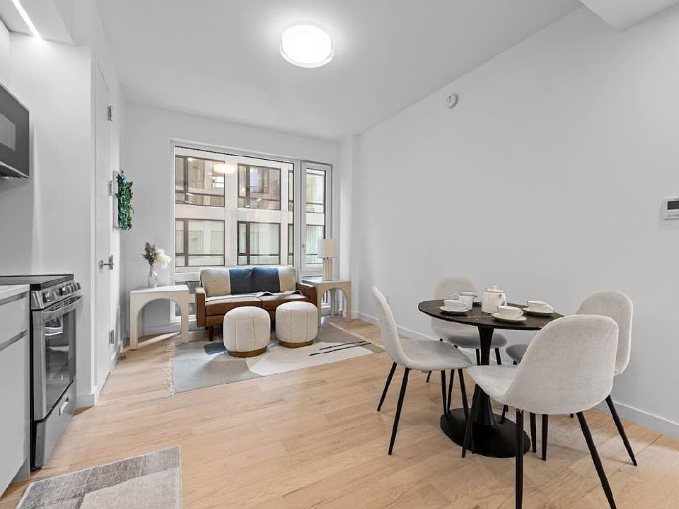 1st image of 127 Concord St #2E