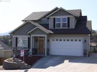 1342 NW Cedar Ridge Ct, Roseburg, OR