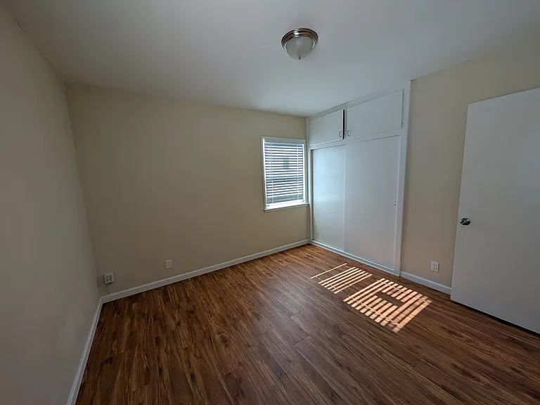 4670 W El Segundo Blvd #B — Photo 5