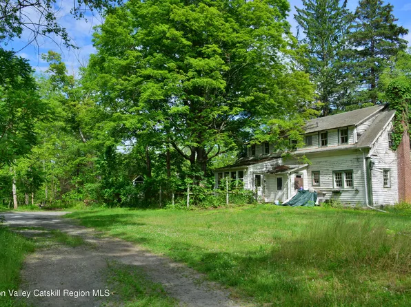 345 Tow Path Road, Accord, NY 12404