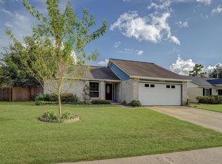 2803 Custer Dr, League City, TX 77573