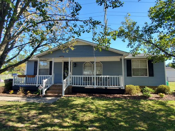 4043 Nashville Dr