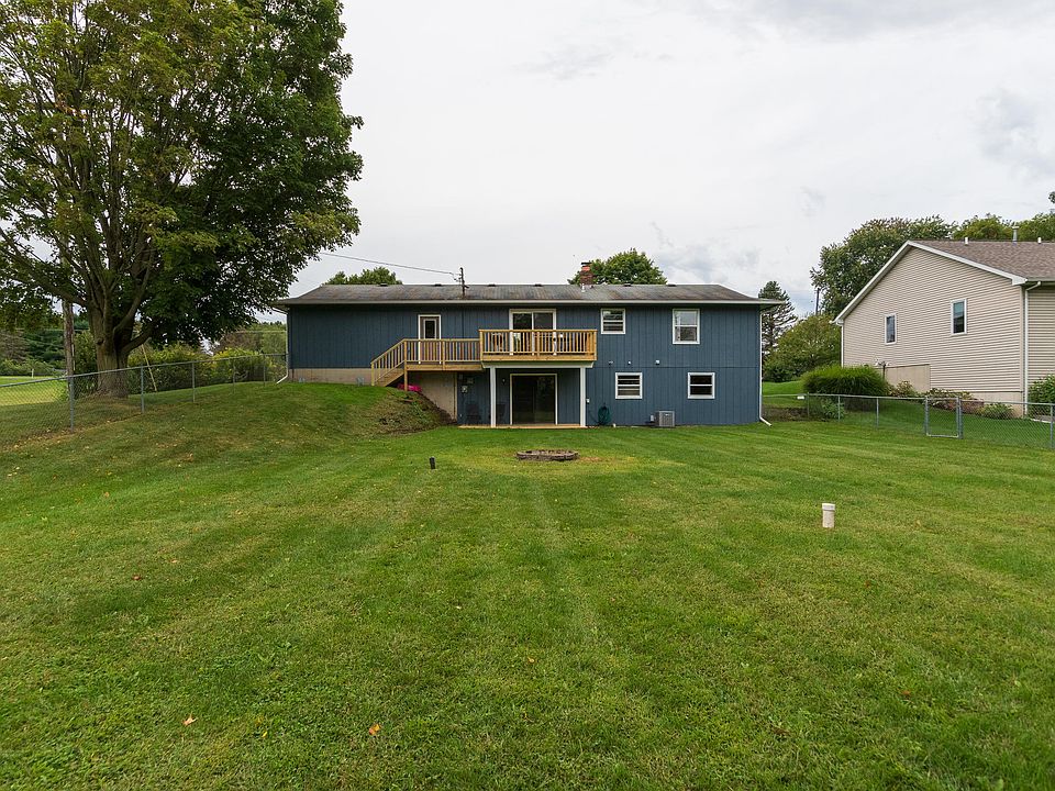 2nd image of 6314 Ravine Rd