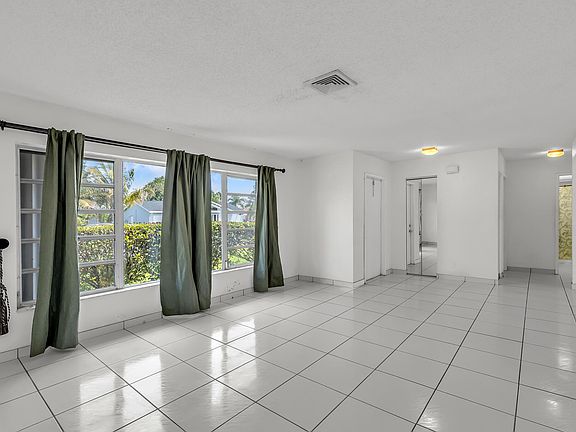 5th image of 5320 NW 31st Street