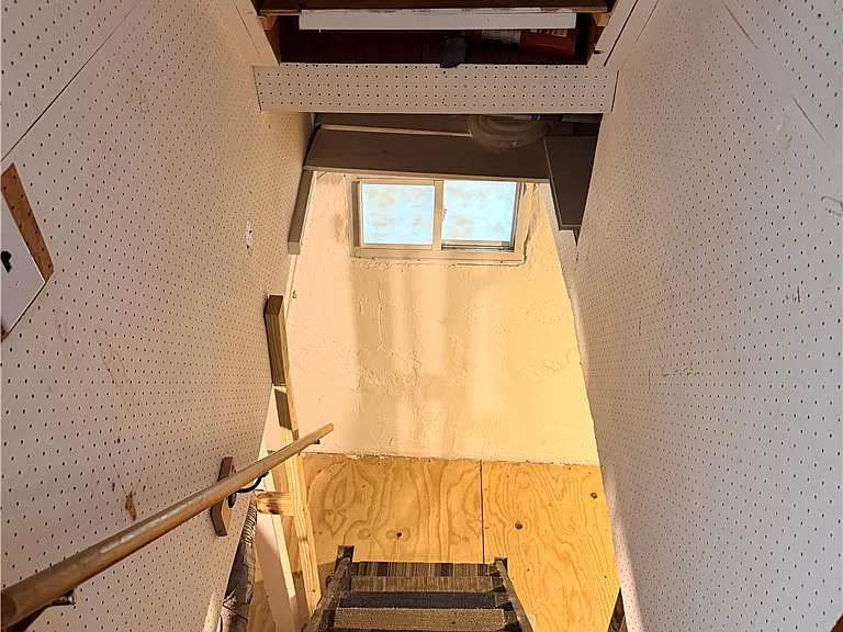 2414 Birch St — Photo 11