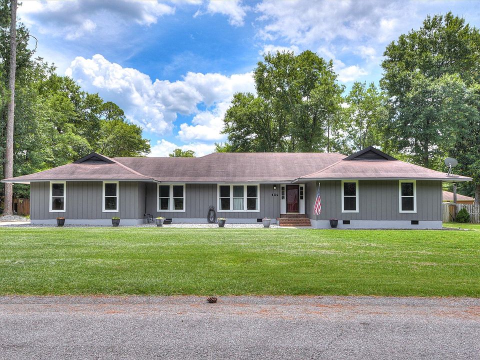 1st image of 117 Cherry Hills Dr