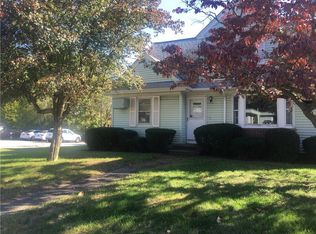 358 Budlong Rd, Cranston, RI 02920